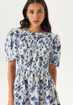 Butterfly Sleeve Short Dress