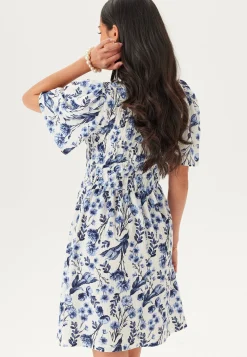 Butterfly Sleeve Short Dress