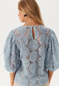 3D Flower Puff Sleeve Blouse