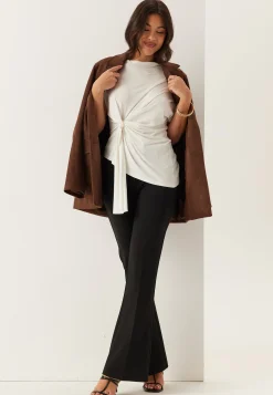 Drapy Knot Top