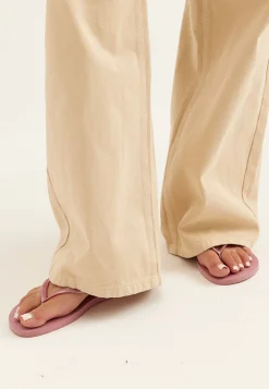 Hav. Slim Sandal