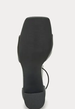Low Heel Sandal