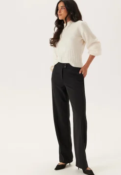 Mid Waist Straight Back Pocket Trousers