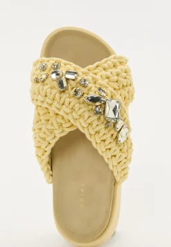 Slipper Woven Stones