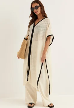 Vifabena V-neck Kimono