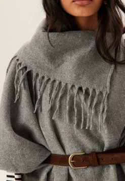 Vifjolira High Neck Poncho