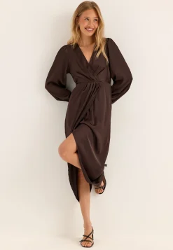 Viravenna L/S V-NECK ANKLE WRAP DRESS