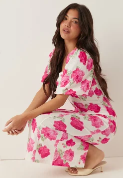 Volume Sleeve Midi Dress
