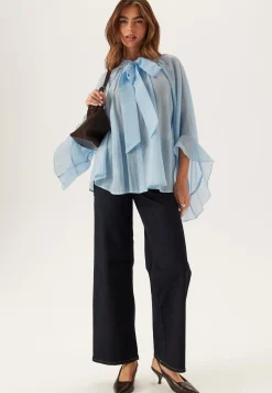 Wide Sleeve Bow Blouse