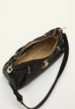 Yesba Shoulder Bag