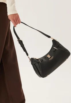 Yesba Shoulder Bag